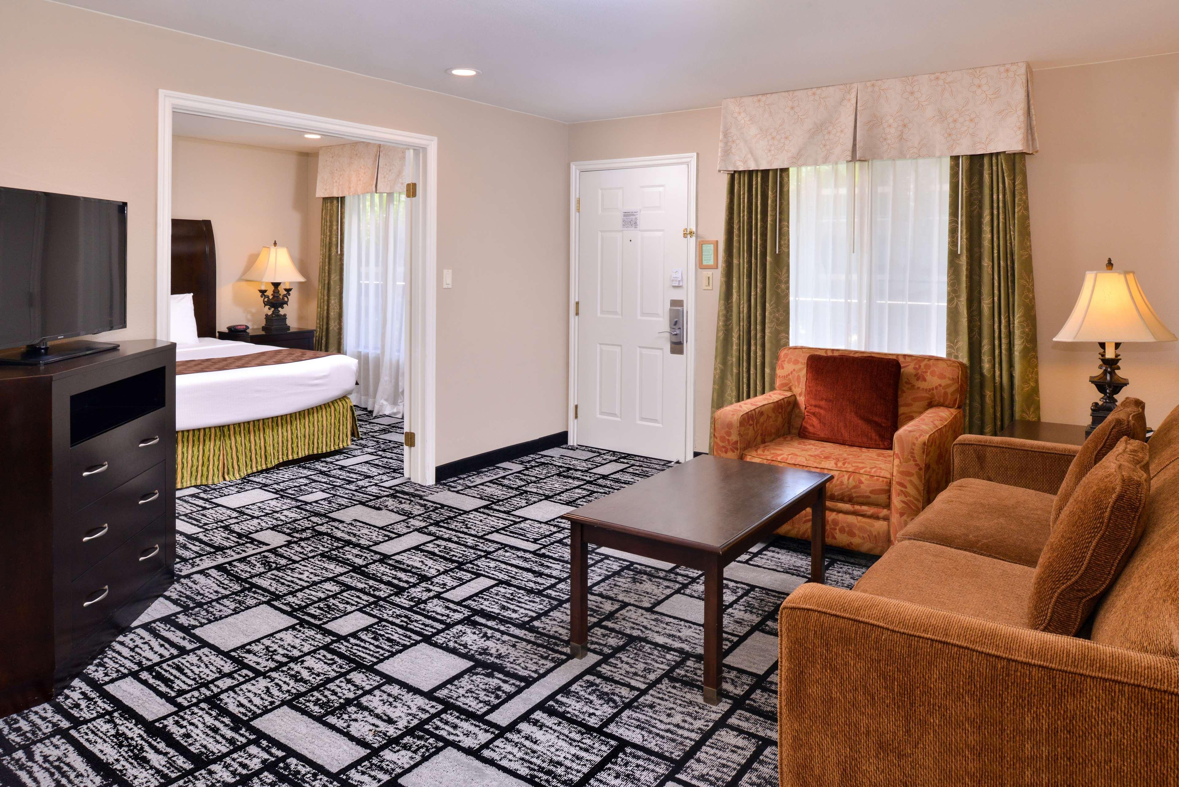 Western Meridian & Suites, Anaheim-orange 3*