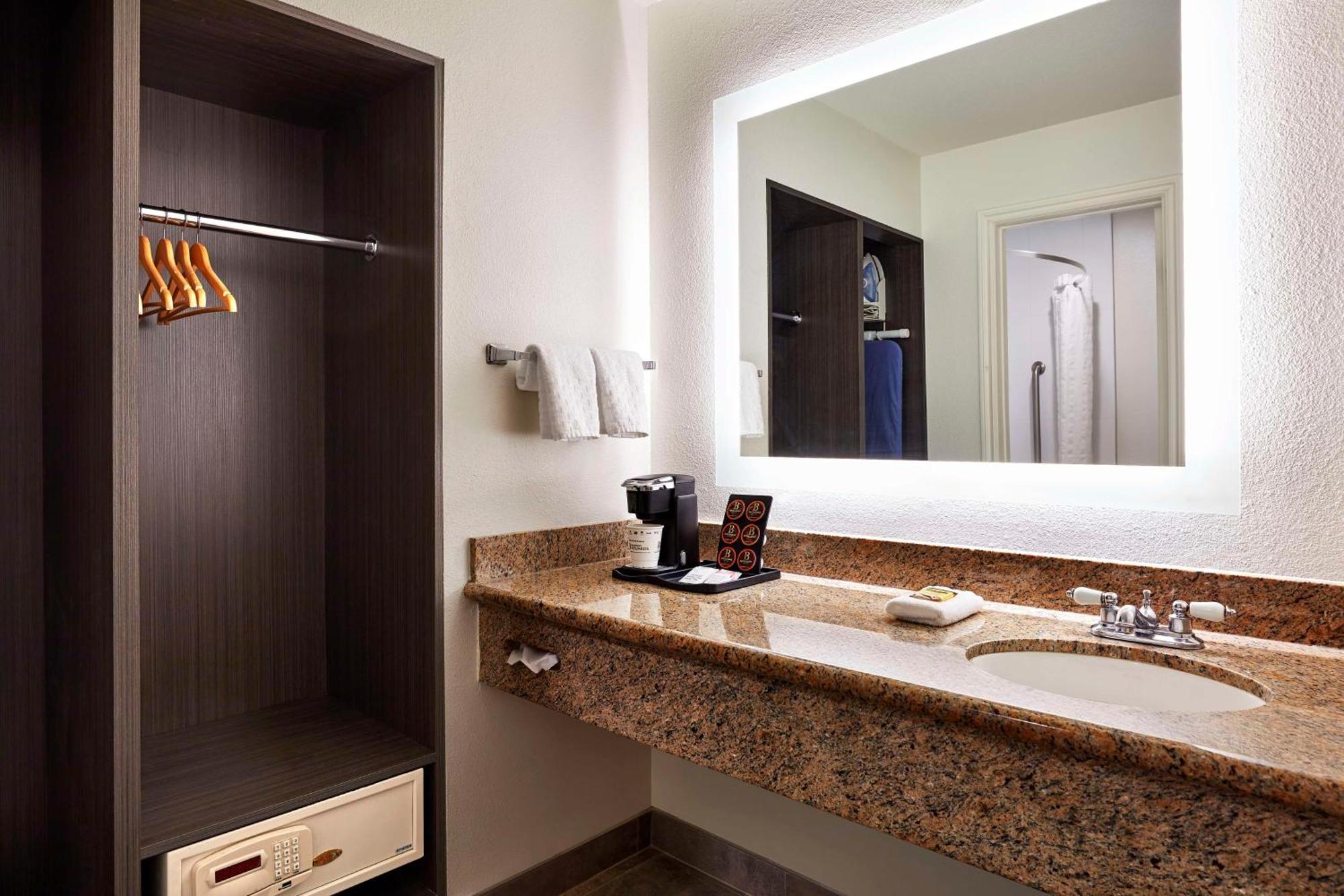 Western Meridian & Suites, Anaheim-orange 3* Orange